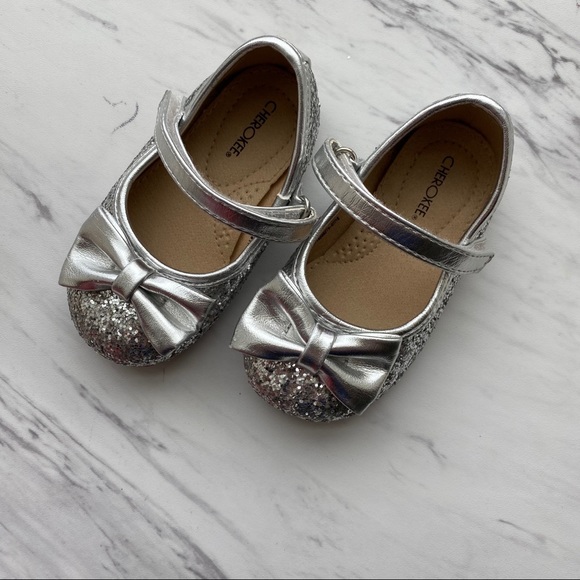 Cat & Jack Shoes Cherokee Cat Jack Silver Glitter Mary Jane Shoes